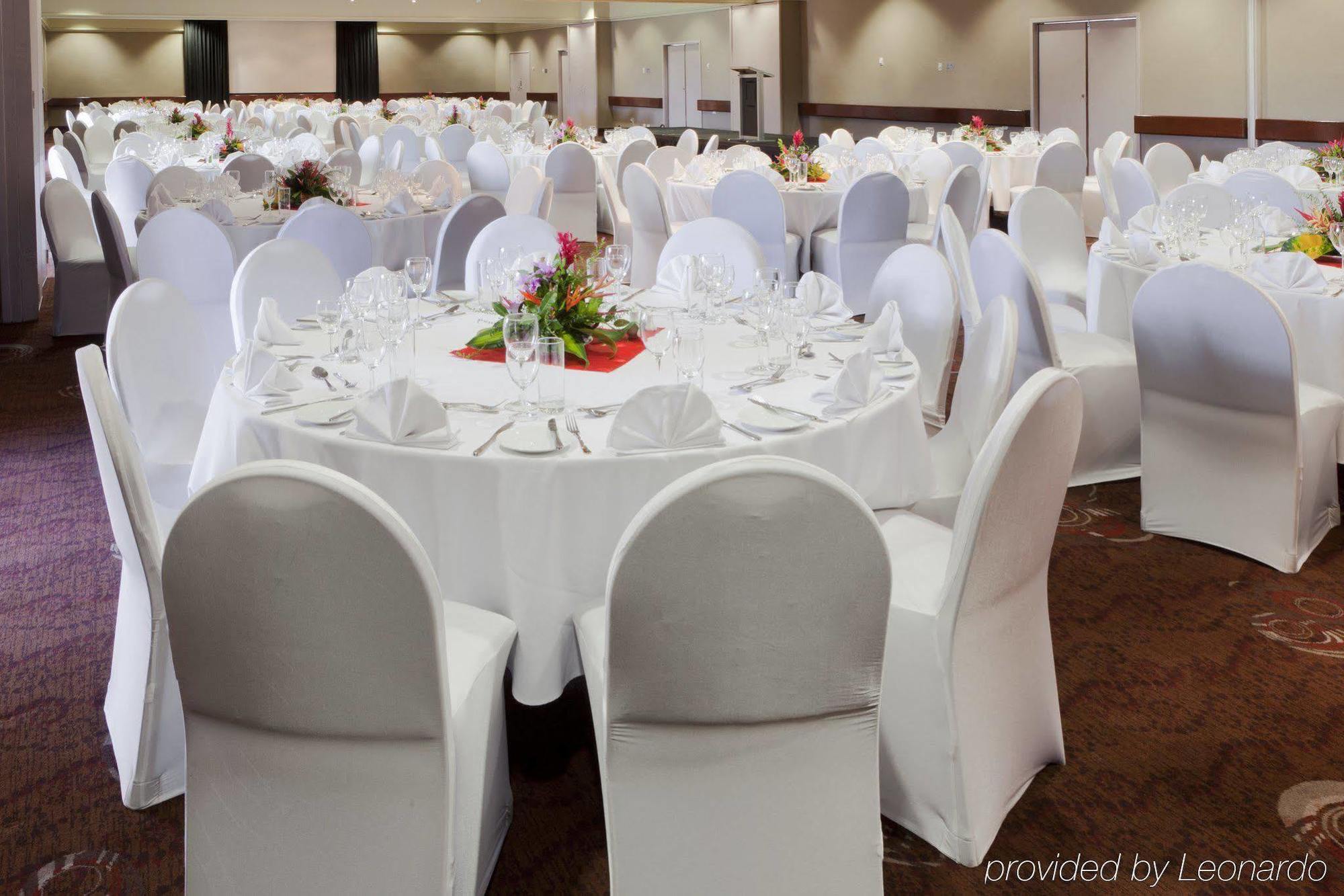 Crown Hotel Port Moresby Restaurant bilde